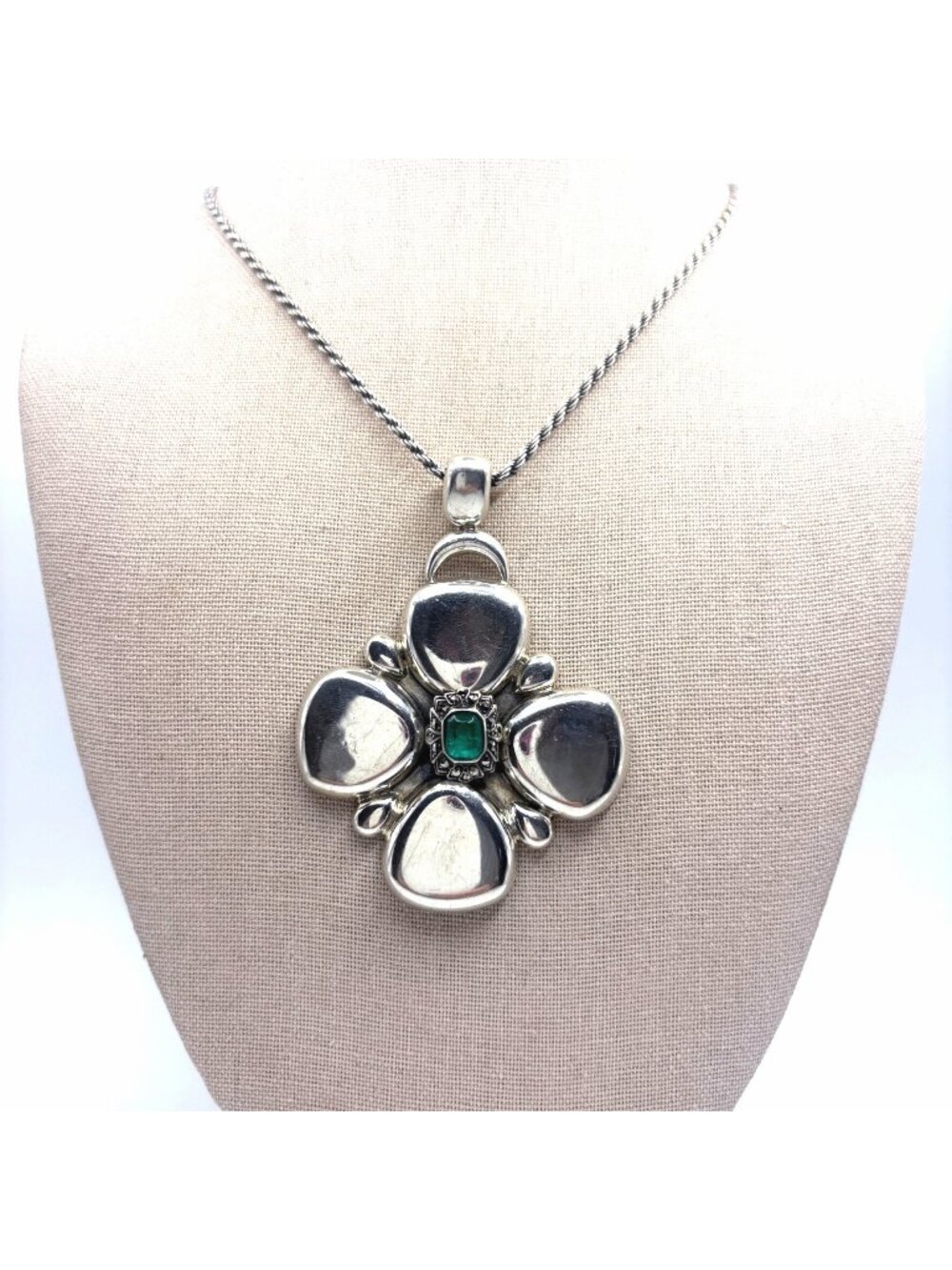 Pepe Cerda Green Stone Large Flower Clover Pendant 925 Sterling Silver 30" L